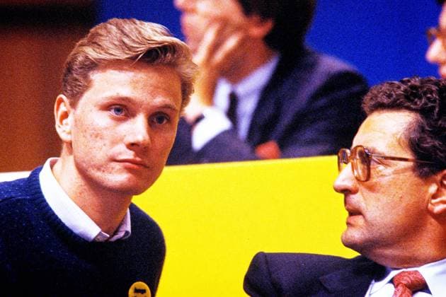 FDP Bundesparteitag Guido Westerwelle und Gerhart Baum !ARCHIV FOTO! Achtung - Aufnahmedatum geschätzt, *** FDP Federal Party Conference Guido Westerwelle and Gerhart Tree Archive Photo Attention Date of recording estimated,