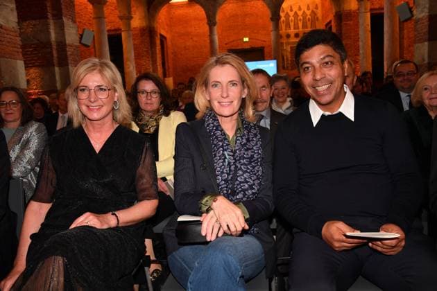 Ulrike Scharf, Dr. Maria Furtwängler and Giovane Elber Award of the Bavarian State Medal for Social Merit 2024 Heilige Hofkirche Munich 07 May 2024