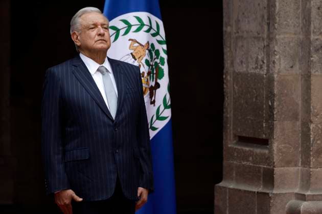 Mexico s President, Andres Manuel Lopez Obrador, during the welcoming ceremony of the working visit of the Prime Minister of Belize, Juan Antonio BriseoÂ±o, in the Patio Honor in the National Palace. Mexico City Mexico - ZUMAe321 20240507_zia_e321_008 Copyright: xLuisxBarronx