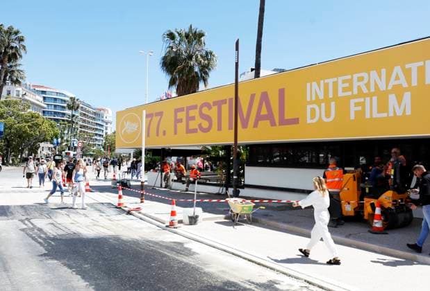 illustration 77e festival de Cannes PHOTOPQR NICE MATIN Dylan Meiffret Cannes 07 05 2024 Illustration of the 77th Cannes International Film Festival paper Chrystèle Burlot the Cannes Film Festival just a week before the event May 7, 2024 Cannes France  Copyright: xPHOTOPQR NICExMATIN MAXPPPxDylanxMeiffretx 20240507NIM0565 20240507NIM0565