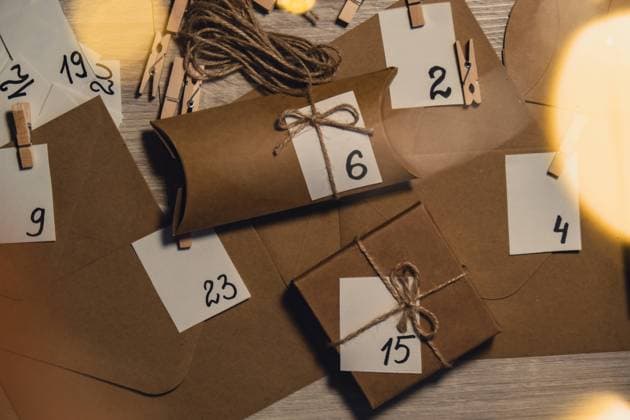 Original Advent Calendar for Christmas Homemade. Preparation to Christmas concept. Family winter holidays. Eco friendly presents gifts. open the package every day Original Advent Calendar for Christmas Homemade. Preparation to Christmas concept. Family winter holidays. Eco friendly presents gifts. open the package every day DIY acts of kindness Copyright: x RECORD DATE NOT STATED