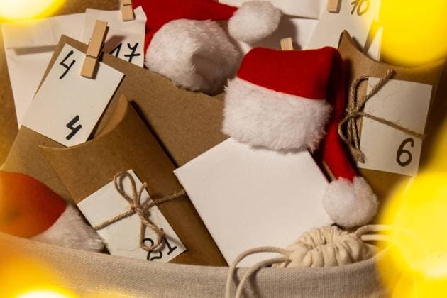 Original Advent Calendar for Christmas Homemade. Preparation to Christmas concept. Family winter holidays. Eco friendly presents gifts. open the package every day Original Advent Calendar for Christmas Homemade. Preparation to Christmas concept. Family winter holidays. Eco friendly presents gifts. open the package every day DIY acts of kindness Copyright: x RECORD DATE NOT STATED