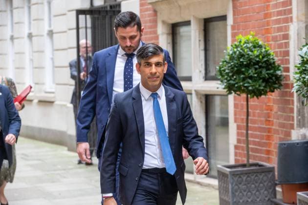 May 13, 2024, London, England, United Kingdom: UK Prime Minister RISHI SUNAK leaves Policy Exchange after delivering a speech. London United Kingdom - ZUMAs262 20240513_zip_s262_080 Copyright: xTayfunxSalcix