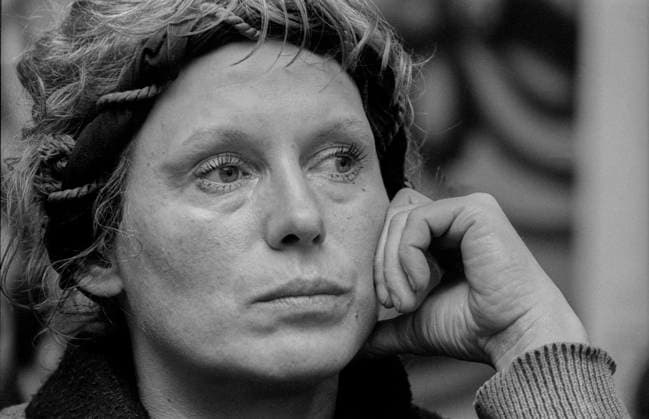 Zensur in der DDR Deutschland, Berlin, 15.02.1991, Gesprächsrunde Erfahrung mit der Zensur, im Haus Drama in der Clara-Zetkin-Straße, Brigitte Struzyk, Â *** Censorship in the GDR Germany, Berlin, 15 02 1991, discussion round Experience with Censorship, in the Drama House in Clara Zetkin Straße, Brigitte Struzyk, Â