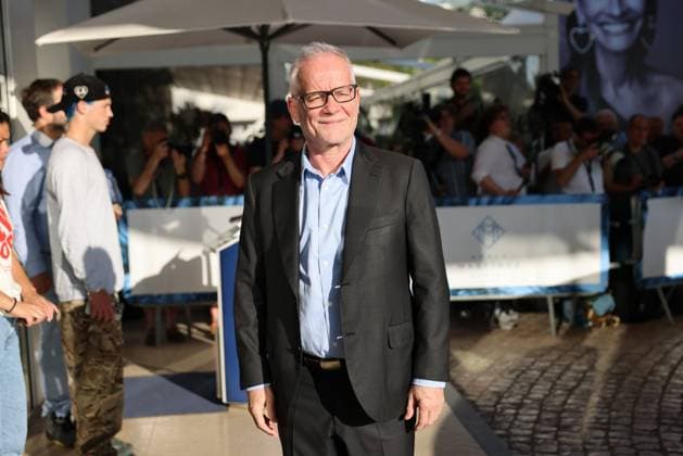 77e festival du film de Cannes PHOTOPQR NICE MATIN Sebastien Botella 13 05 2024 Arrivee du jury du 77e festival du film de Cannes devant lhotel Martinez de Cannes le lundi 13 mai 2024 Thierry Fremaux Cannes Film Festival director Thierry Fremaux arrives for a dinner with members of the jury at the Grand Hyatt Cannes Hotel Martinez, on the eve of the opening ceremony of the 77th edition of the Cannes Film Festival in Cannes, southern France, on May 13, 2024 France  Copyright: xPHOTOPQR NICExMATIN MAXPPPxSebastienxBotellax 20240513NIM3208 20240513NIM3208