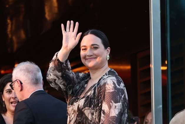 77th Cannes Film Festival PHOTOPQR LE PARISIEN Fred Dugit Cannes 13 05 2024 Cuture Cinéma Palais des festival à Cannes 06 , le 13 mai 2024 A la veille de louverture du jury du 77e festival de Cannes lactrice amérindienne Lily Gladstone the members of the Jury of the 77th Cannes Film Festival ooks on during a dinner at the Grand Hyatt Cannes Hotel Martinez, on the eve of the opening ceremony of the 77th edition of the Cannes Film Festival in Cannes, southern France, on May 13, 2024 Local Caption 77e festival de Cannes Cannes 06 France  Copyright: xPHOTOPQR LExPARISIEN MAXPPPxFredxDugitx 20240513LPA3280 20240513LPA3280