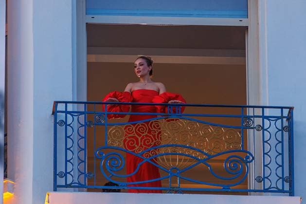 Arrivals Cannes Josephine Langford at the Hotel Martinez during the 77 Festival de Cannes on 13 05 2024 Copyright: xEventpressxKochanx