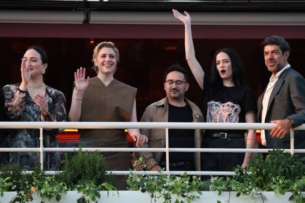Cannes - Jury Dinner Ahead Of The Festival Opening Ebru Ceylan, Nadine Labaki, Lily Gladstone, Greta Gerwig, Juan Antonio Bayona, Eva Green and Pierfrancesco Favino attend a dinner ahead of the 77th Cannes Film Festival on May 13, 2024 in Cannes, France. Photo by Shootpix ABACAPRESS.COM Cannes France  Copyright: xShootpix ABACAx