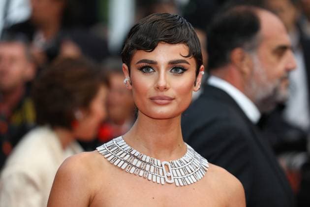 May 14, 2024, Cannes, Cote D azur, France: TAYLOR HILL attends the Opening Ceremony & The Second Act screening at the 77th Annual Cannes Film Festival at Palais des Festivals in Cannes, France Cannes France - ZUMAc179 20240514_zep_c179_121 Copyright: xMickaelxChavetx