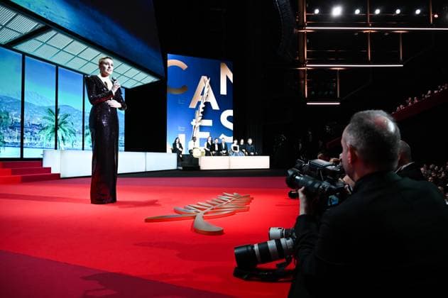 77eme Festival International du Film de Cannes Ceremonie douverture Opening ceremony of the 77th International Cannes Film Festival 304897 2024 05 14 Cannes France  Copyright: xSergexArnalx xStarfacex STAR_304897_012