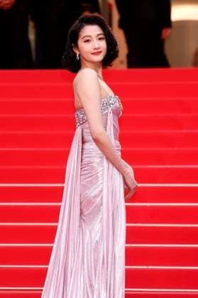 Guan Xiaotong at the Opening Ceremony with the premiere of the feature film Le deuxieme acte The Second Act at the Festival de Cannes 2024 77 Cannes International Film Festival at the Palais des Festivals Cannes, 14 05 2024 Foto:xD.xBedrosianx xFuturexImagex opening_4548