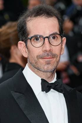 77th International Cannes Film Festival Opening Red carpet Festival de Cannes 2024 77e Ã dition ceremonie dOuverture Le deuxieme acte Julien Berjeaut dit JUL 304910 2024 05 14 Cannes France  Copyright: xLionelxGuericolas MPPx STAR_304910_015