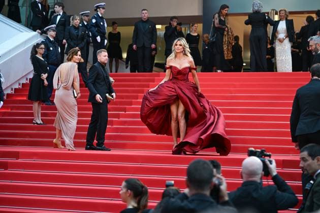 77th International Cannes Film Festival Opening Red carpet Festival de Cannes 2024 77e Ã dition ceremonie dOuverture Le deuxieme acte Heidi Klum 304910 2024 05 14 Cannes France  Copyright: xLionelxGuericolas MPPx STAR_304910_091