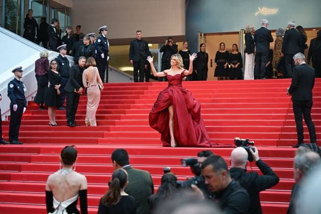 77th International Cannes Film Festival Opening Red carpet Festival de Cannes 2024 77e Ã dition ceremonie dOuverture Le deuxieme acte Heidi Klum 304910 2024 05 14 Cannes France  Copyright: xLionelxGuericolas MPPx STAR_304910_093