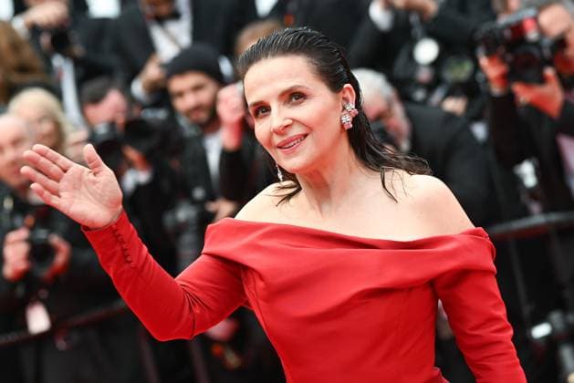77th International Cannes Film Festival Opening Red carpet Festival de Cannes 2024 77e Ã dition ceremonie dOuverture Le deuxieme acte Juliette Binoche 304910 2024 05 14 Cannes France  Copyright: xLionelxGuericolas MPPx STAR_304910_098