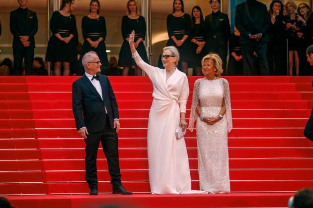 Festival de Cannes Premiere Le Deuxieme Acte Thierry Fremaux, Meryl Streep and Iris Knobloch at the opening of the 77 Cannes Film Festival at the Palais de Festival and the premiere Le Deuxieme Acte The Second Act on 14 05 2024 in Cannes Copyright: xEventpressxKochanx