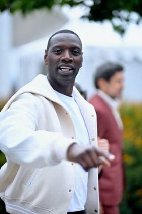 Cannes - Jury Photocall Omar Sy attends the jury photocall at the 77th annual Cannes Film Festival at Palais des Festivals on May 14, 2024 in Cannes, France. Photo by Franck Castel ABACAPRESS.COM Cannes France  Copyright: xCastelxFranck ABACAx