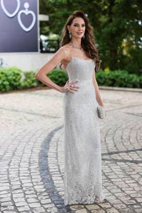 Cannes - Frederique Bel At The Martinez FrÃ dÃ rique Bel is spotted at Martinez Hotel before opening ceremony during 77th Cannes Film Festival. Cannes, France, May 14, 2024. Photo by Marco Piovanotto ABACAPRESS.COM Cannes France  Copyright: xPiovanottoxMarco ABACAx