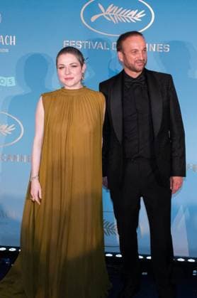 Photocall au diner officiel douverture du 77e Festival de Cannes 77th International Cannes Film Festival Photocall at official Dinner 304917 2024 05 14 Dequenne, Emilie Ferracci, Michel  Copyright: xAnthonyxCarrelx xStarfacex STAR_304917_074