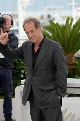 Internationale Filmfestspiele von Cannes, La deuxieme acte Photocall The Second Act photocall at 77th Festival de Cannes - Cannes, France CANNES, FRANCE. May 15, 2024: Vincent Lindon at The Second Act photocall at the 77th Festival de Cannes. Picture: Paul Smith Featureflash Cannes France  Copyright: xPaulxSmithx xFeatureflashx