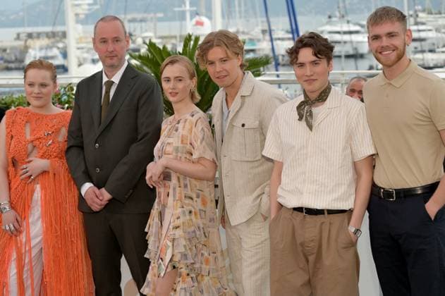 When The Lights Breaks photocall at 77th Festival de Cannes - Cannes, France CANNES, FRANCE. May 15, 2024: Katla Njalsdottir, Runar Runarsson, Elin Hall, Mikael Emil Kaaber, Agust Wigum & Baldur Einarsson at When The Lights Breaks photocall at the 77th Festival de Cannes. Picture: Paul Smith Featureflash Cannes France  Copyright: xPaulxSmithx xFeatureflashx