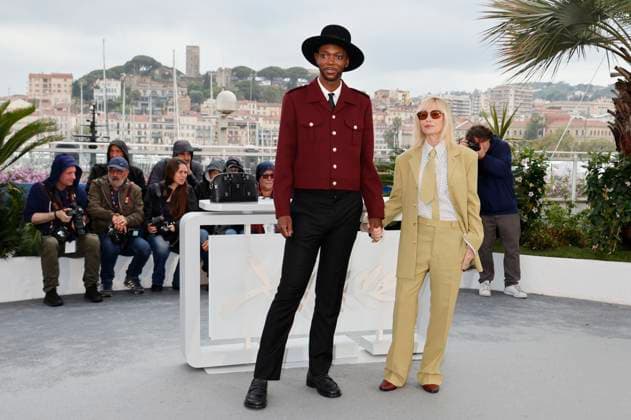 Baloji and Emmanuelle Beart at the Camera d Or Jury Photocall at the Festival de Cannes 2024 77 Cannes International Film Festival at the Palais des Festivals Cannes, Foto:xD.xBedrosianx xFuturexImagex camera_4506