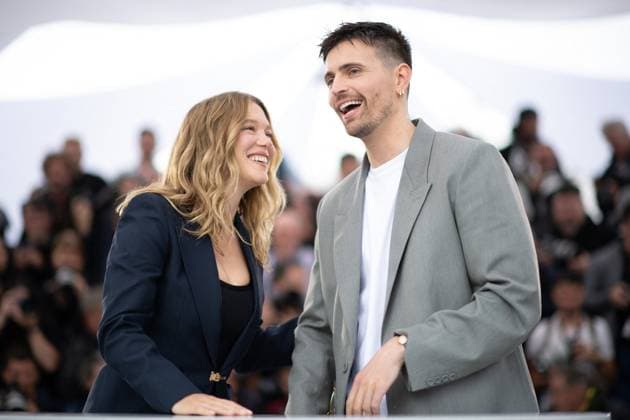 Cannes Le Deuxieme Acte Photocall Lea Seydoux and Raphael Quenard attending the Le Deuxieme Acte Photocall as part of the 77th Cannes International Film Festival in Cannes, France on May 15, 2024. Photo by Aurore Marechal ABACAPRESS.COM Cannes France  Copyright: xMarechalxAurore ABACAx