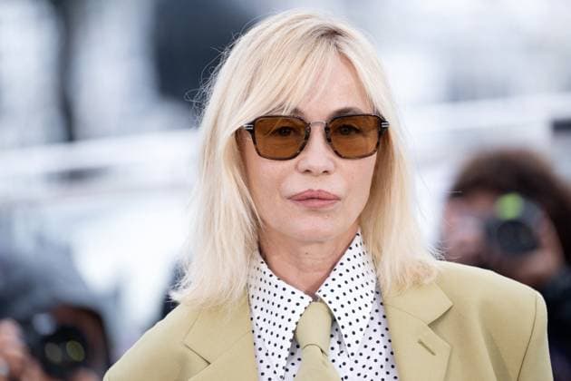 Annual Cannes Film Festival - Camera d Or Photocall - Cannes DN President of the Jury Camera D or, Emmanuelle Beart attends a photocall for the Camera D Or jury during the 77th Cannes Film Festival at the Palais des Festivals on May 15, 2024 in Cannes, France. Photo by David NIVIERE ABACAPRESS.COM CANNES France  Copyright: xNivierexDavid ABACAPRESS.COMx