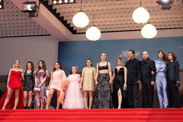 Cannes - Diamant Brut (Wild Diamond) Red Carpet Andrà a Bescond, Antonia Buresi, Alexandra Noisier, Là a Gorla, Ashley Romano, Malou Khebizi, Agathe Riedinger, Kilia Fernane, Idir Azougli, Alexis Manetti, Priscilla Bertin and Judith Nora attends the Diamant Brut (Wild Diamond) Red Carpet at the 77th annual Cannes Film Festival at Palais des Festivals on May 15, 2024 in Cannes, France. Photo by Shootpix ABACAPRESS.COM Cannes France Copyright: xShootpix ABACAx