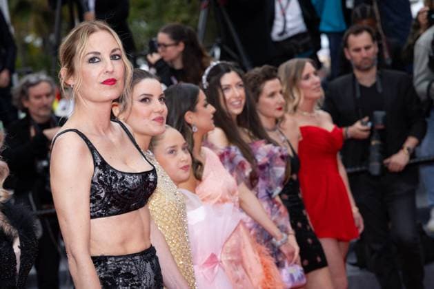 Cannes - Diamant Brut (Wild Diamond) Red Carpet Andrà a Bescond, Antonia Buresi, Alexandra Noisier, Là a Gorla, Ashley Romano, Malou Khebizi, Agathe Riedinger, Kilia Fernane, Idir Azougli, Alexis Manetti, Priscilla Bertin and Judith Nora attends the Diamant Brut (Wild Diamond) Red Carpet at the 77th annual Cannes Film Festival at Palais des Festivals on May 15, 2024 in Cannes, France. Photo by Shootpix ABACAPRESS.COM Cannes France Copyright: xShootpix ABACAx