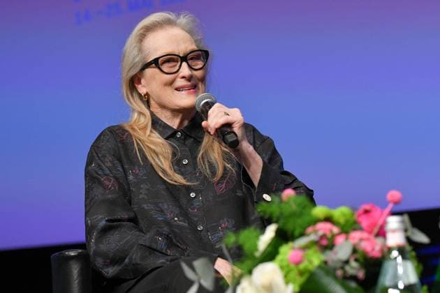 Cannes - Rendez-Vous With Meryl Streep Meryl Streep arrives for a Rendez-Vous With Meryl Streep at the 77th edition of the Cannes Film Festival in Cannes, France, on May 15, 2024. Photo by Cyril Pecquenard ABACAPRESS.COM Cannes France  Copyright: xABACAx