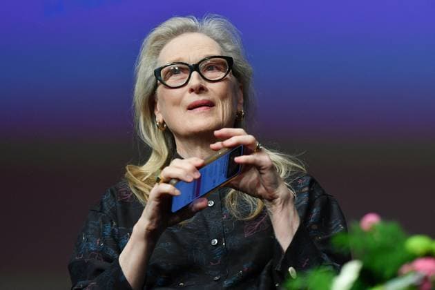 Cannes - Rendez-Vous With Meryl Streep Meryl Streep arrives for a Rendez-Vous With Meryl Streep at the 77th edition of the Cannes Film Festival in Cannes, France, on May 15, 2024. Photo by Cyril Pecquenard ABACAPRESS.COM Cannes France  Copyright: xABACAx