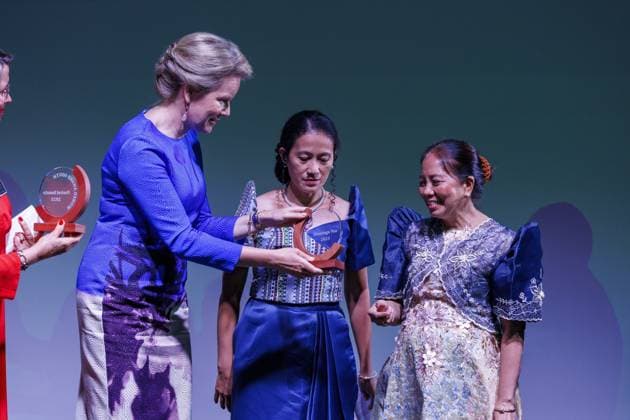 Queen Mathilde of Belgium, Floricel Sanjora and Dominga Yoo pictured during the 25th edition of the award ceremony of the Womed Award , for best female entrepreneur, organised by Markant and Unizo, Wednesday 15 May 2024 in Brussels.  NICOLASxMAETERLINCK 92713825
