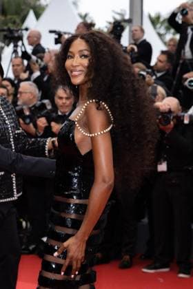 B Monte des marches du film Furiosa A Mad Max Saga lors du 77eme Festival International du Film de Cannes Naomi Campbell MontÃ e des marches du film Â Furiosa A Mad Max Saga Â pour la cÃ?rÃ monie d?ouverture du 77eme Festival International du Film de Cannes, au Palais des Festivals Ã Cannes On may 15th 2024 Olivier Borde Bestimage Red carpet of the movie Â Furiosa A Mad Max Saga Â for the opening of the 77th Cannes International Film Festival at the Palais des Festivals in Cannes, France On may 15th 2024 Cannes France  Copyright: xOLIVIERxBORDEx xBESTIMAGExOLIVIERxBORDEx xBESTIMAGEx