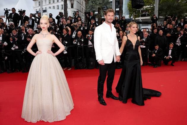 M MontÃ e des marches du film Â Furiosa A Mad Max Saga Â lors du 77eme Festival International du Film de Cannes Anya Taylor Joy, Chris Hemsworth et sa femme Elsa Pataky MontÃ e des marches du film Â Furiosa A Mad Max Saga Â lors du 77eme Festival International du Film de Cannes, au Palais des Festivals Ã Cannes On may 15th 2024 Jacovides Moreau Bestimage Red carpet of the movie Â Furiosa A Mad Max Saga Â during the 77th Cannes International Film Festival at the Palais des Festivals in Cannes, France On may 15th 2024 Cannes France  Copyright: xJACOVIDES-MOREAUx xBESTIMAGExJACOVIDES-MOREAUx xBESTIMAGEx