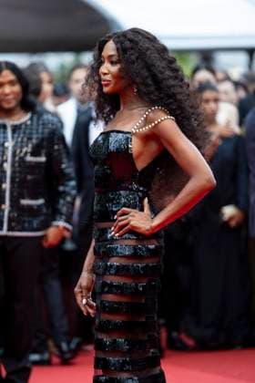B MontÃ e des marches du film Â Furiosa A Mad Max Saga Â lors du 77eme Festival International du Film de Cannes Naomi Campbell MontÃ e des marches du film Â Furiosa A Mad Max Saga Â pour la cÃ?rÃ monie d?ouverture du 77eme Festival International du Film de Cannes, au Palais des Festivals Ã Cannes On may 15th 2024 Olivier Borde Bestimage Red carpet of the movie Â Furiosa A Mad Max Saga Â for the opening of the 77th Cannes International Film Festival at the Palais des Festivals in Cannes, France On may 15th 2024 Cannes France  Copyright: xOLIVIERxBORDEx xBESTIMAGExOLIVIERxBORDEx xBESTIMAGEx