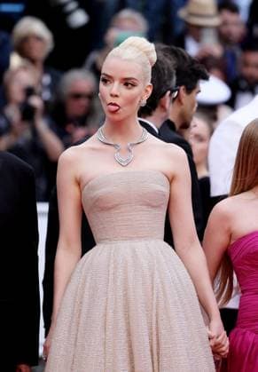 J MontÃ e des marches du film Â Furiosa A Mad Max Saga Â lors du 77eme Festival International du Film de Cannes Anya Taylor Joy MontÃ e des marches du film Â Furiosa A Mad Max Saga Â lors du 77eme Festival International du Film de Cannes, au Palais des Festivals Ã Cannes On may 15th 2024 Jacovides Moreau Bestimage Red carpet of the movie Â Furiosa A Mad Max Saga Â during the 77th Cannes International Film Festival at the Palais des Festivals in Cannes, France On may 15th 2024 Cannes France  Copyright: xJACOVIDES-MOREAUx xBESTIMAGExJACOVIDES-MOREAUx xBESTIMAGEx