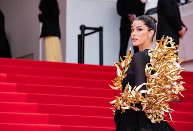 7eme Festival International du Film de Cannes MontÃ e des marches du film Furiosa A Mad Max Story 77th International Cannes Film Festival Red Carpet for Furiosa A Mad Max Story movie 304969 2024 05 15 Cannes France Mittenaere, Iris Miss France 2016  Copyright: xAnthonyxCarrelx xStarfacex STAR_304969_018