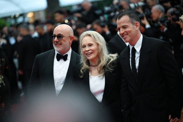 77eme Festival International du Film de Cannes MontÃ e des marches du Film Furiosa Mad Max Festival de Cannes 2024 77e Ã dition montee du film Furiosa Faye Dunaway 304973 2024 05 15 Cannes France  Copyright: xLionelxGuericolas MPPx STAR_304973_096
