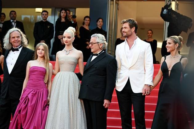 77eme Festival International du Film de Cannes MontÃ e des marches du Film Furiosa Mad Max Festival de Cannes 2024 77e Ã dition montee du film Furiosa Doug Mitchell, Alyla Browne, Anya Taylor Joy, George Miller, Chris Hemsworth, Elsa Pataky ,Tom Burke 304973 2024 05 15 Cannes France  Copyright: xLionelxGuericolas MPPx STAR_304973_212