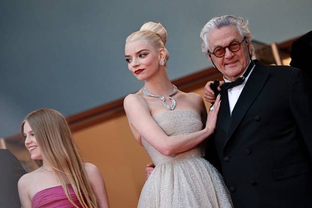 77eme Festival International du Film de Cannes MontÃ e des marches du Film Furiosa Mad Max Festival de Cannes 2024 77e Ã dition montee du film Furiosa Anya Taylor Joy, George Miller 304973 2024 05 15 Cannes France  Copyright: xLionelxGuericolas MPPx STAR_304973_235