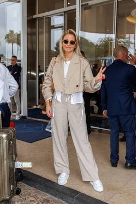 Festival de Cannes Celebrity Sightings Valentina Pahde at the Hotel Martinez during the 77 Cannes Film Festival Copyright: xEventpressxKochanx