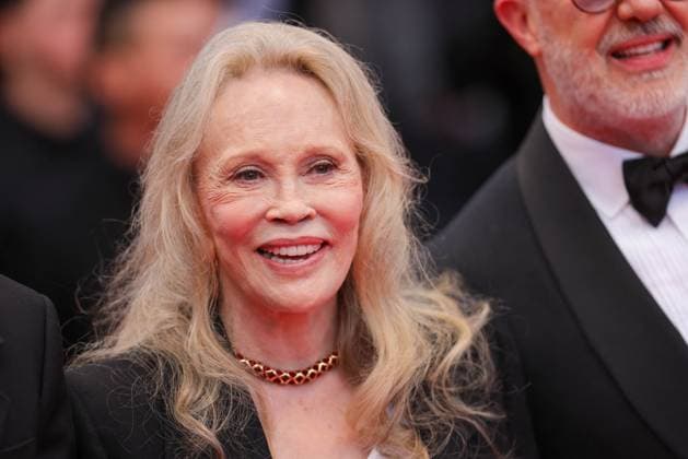 Cannes - Furiosa: A Mad Max Saga Red Carpet Faye Dunaway attend the Furiosa: A Mad Max Saga (Furiosa: Une Saga Mad Max) Red Carpet at the 77th annual Cannes Film Festival at Palais des Festivals on May 15, 2024 in Cannes, France. Photo by Shootpix ABACAPRESS.COM Cannes France  Copyright: xShootpix ABACAx