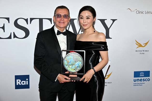 Better World Fund gala evening at the Carlton Hotel in Cannes during the 77th Cannes Film Festival 202 Manuel Collas de la Roche, Founding President of the Better World Fund, and Jacqueline Zheng during the Better World Fund gala evening at the Carlton Hotel in Cannes during the 77th Cannes Film Festival 2024 on May 15 Bruno Bebert Bestimage Better World Fund gala evening at the Carlton Hotel in Cannes during the 2024 Cannes Film Festival on May 15 Cannes France  Copyright: xBrunoxBebertx xBestimagexBrunoxBebertx xBestimagex