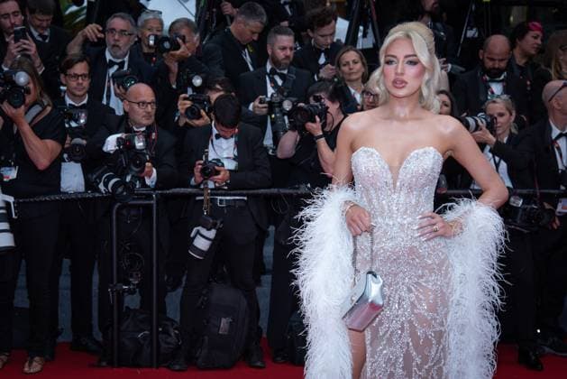 May 15, 2024, London, United Kingdom: A guest attends the Furiosa: A Mad Max Saga (Furiosa: Une Saga Mad Max) Red Carpet at the 77th Annual Cannes Film Festival at Palais des Festivals in Cannes. London United Kingdom - ZUMAs197 20240515_aaa_s197_499 Copyright: xLoredanaxSangiulianox