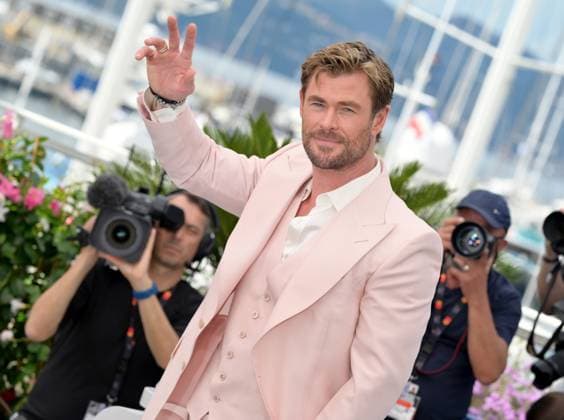 Furiosa A Mad Max Saga photocall at 77th Festival de Cannes - Cannes, France CANNES, FRANCE. May 16, 2024: Chris Hemsworth at the Furiosa A Mad Max Saga photocall at the 77th Festival de Cannes. Picture: Paul Smith Featureflash Cannes France  Copyright: xPaulxSmithx xFeatureflashx