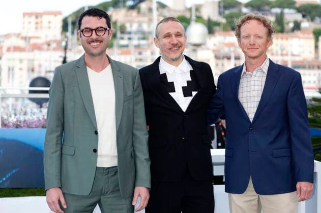 Rene Wachner Solomon, Roberto Minervini and Jeremiah Knupp at the photocall for the feature film The Damned at the Festival de Cannes 2024 77 Cannes International Film Festival at the Palais des Festivals Cannes, 16 05 2024 Foto:xD.xBedrosianx xFuturexImagex damned_4501