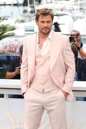 77th Cannes Film Festival Photocall with cast of the film Furiosa a Mad Max saga Chris Hemsworth 305008 2024 05 16 Cannes France  Copyright: xIsabellexVautierx xStarfacex STAR_305008_016