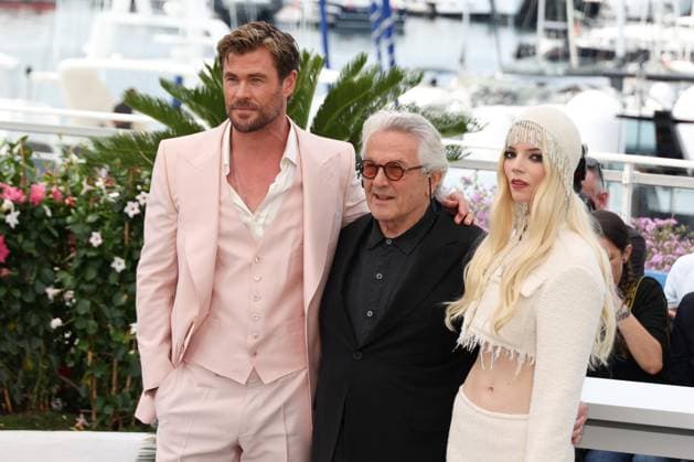 77th Cannes Film Festival Photocall with cast of the film Furiosa a Mad Max saga Chris Hemsworth, George Miller and Anya Taylor Joy 305008 2024 05 16 Cannes France  Copyright: xIsabellexVautierx xStarfacex STAR_305008_045