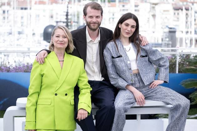 Annual Cannes Film Festival - Pigen Med Nalen - Cannes DN Trine Dyrholm, Magnus von Horn and Vic Carmen Sonne attend Pigen Med Nalen Photocall at the 77th annual Cannes Film Festival at Palais des Festivals on May 16, 2024 in Cannes, France. Photo by David NIVIERE ABACAPRESS.COM CANNES France  Copyright: xNivierexDavid ABACAPRESS.COMx